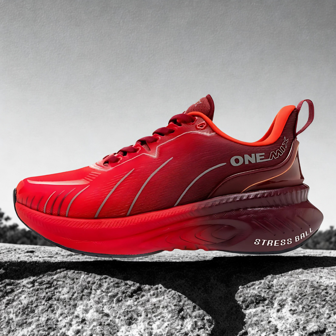 StratoPulse™ AirRide Runners