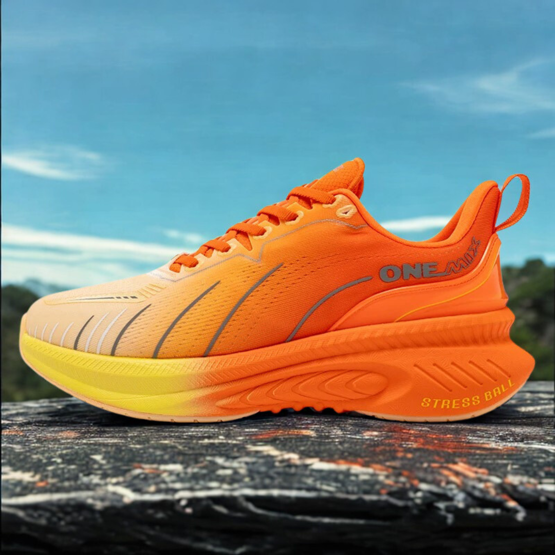 StratoPulse™ AirRide Runners
