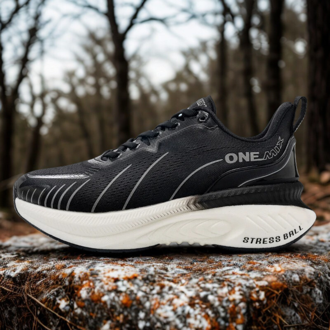 StratoPulse™ AirRide Runners