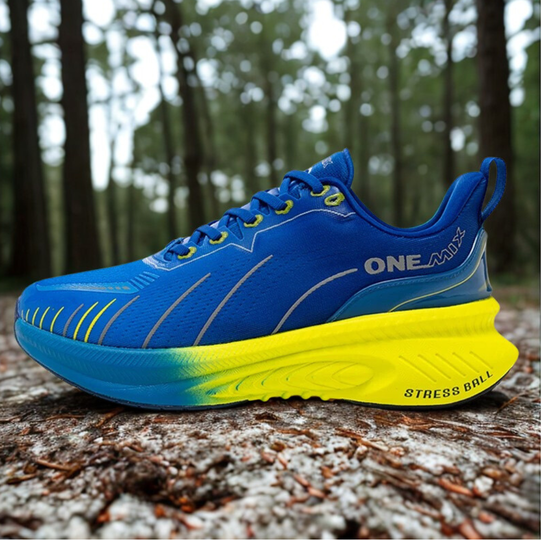 StratoPulse™ AirRide Runners